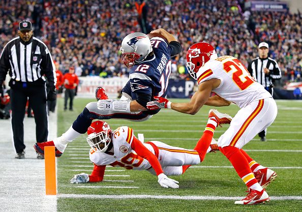 tom-brady-diving-vs-chiefs.jpg